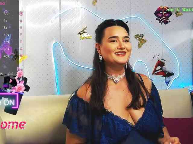 Lina_ webcam