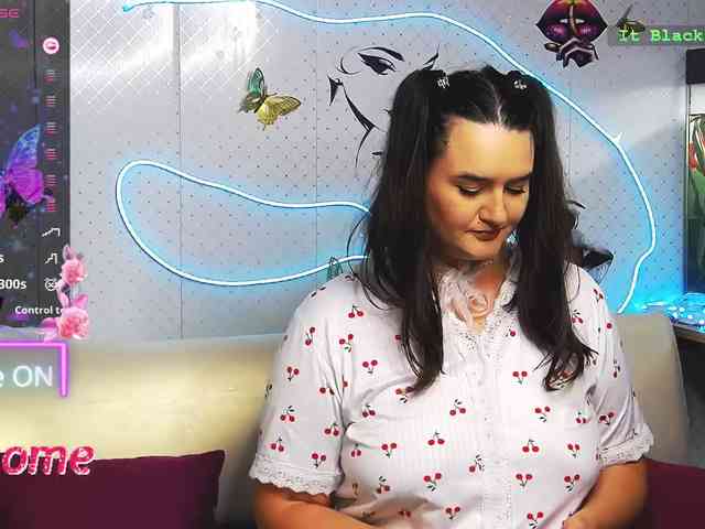 Lina_ webcam
