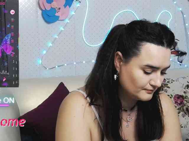 Lina_ webcam