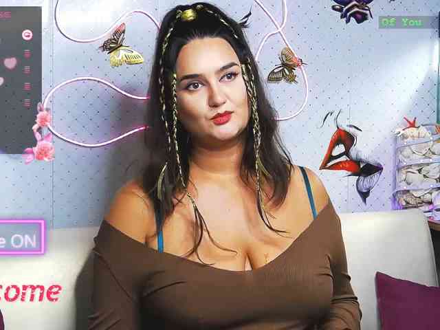 Lina_- webcam