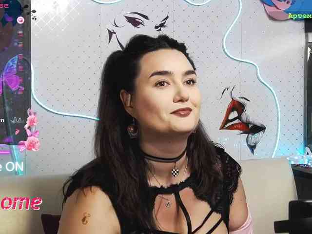 Lina_ webcam
