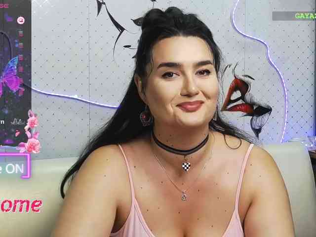 Lina_ webcam