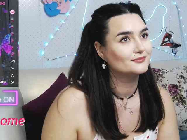 Lina_ webcam