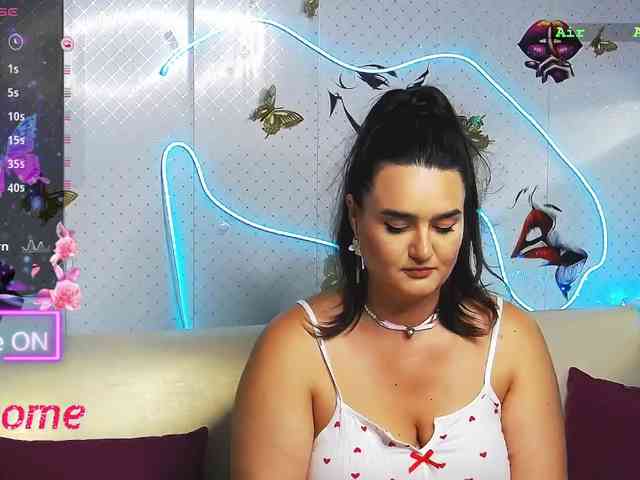 Lina_ webcam