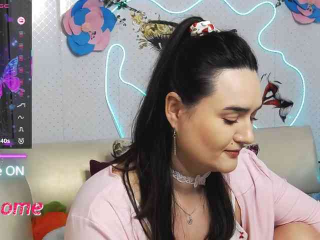 Lina_ webcam