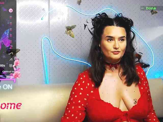 WickedButShy WickedButShy