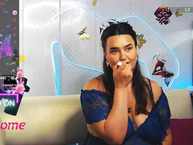 Lina_ webcam