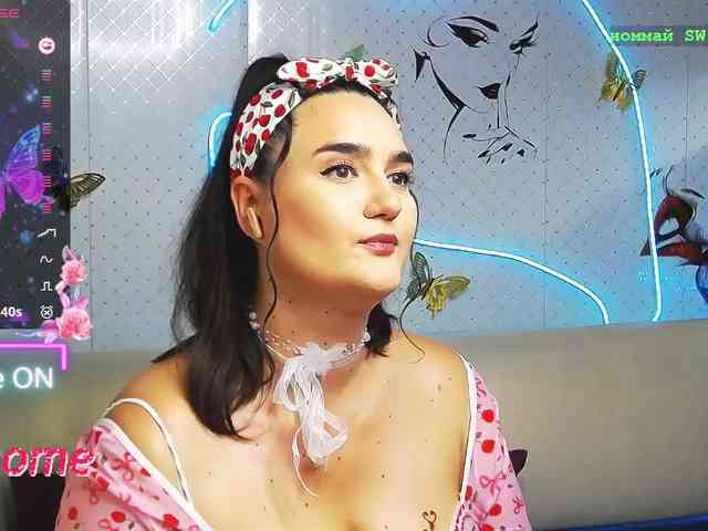 Lina_ webcam