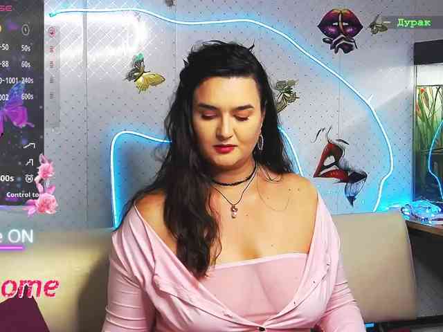 Lina_- webcam