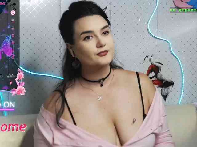 Lina_ webcam