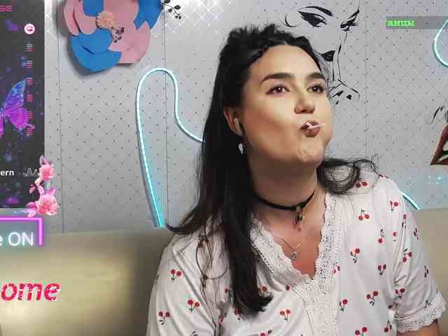 Lina_ webcam