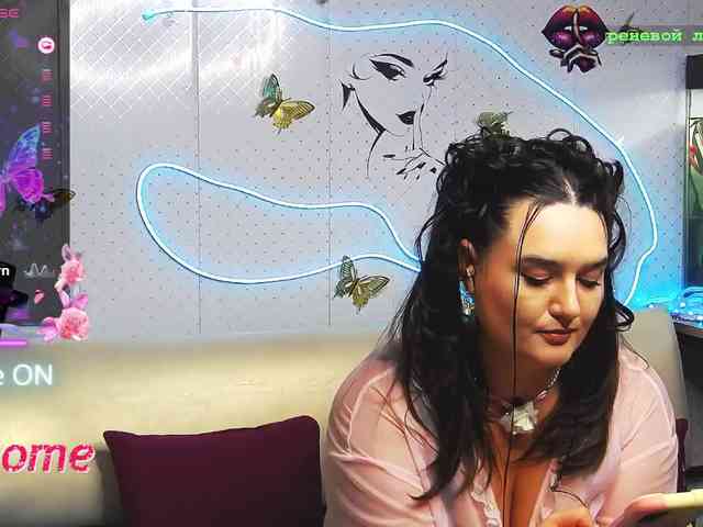 Lina_ webcam