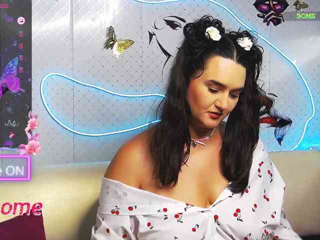 Lina_ webcam