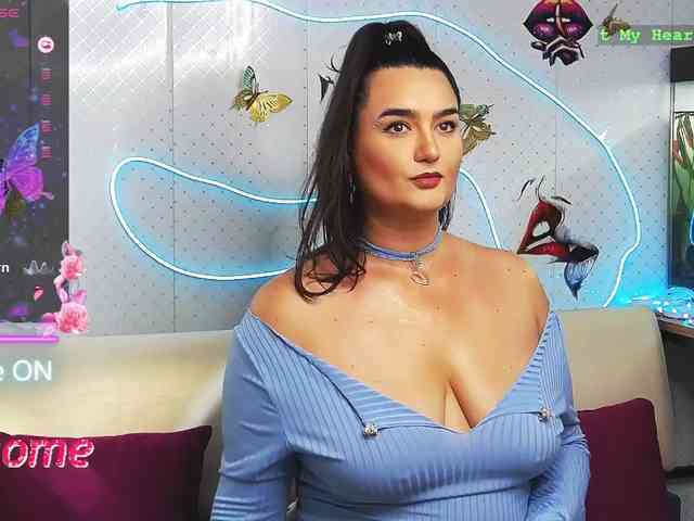 Lina_ webcam