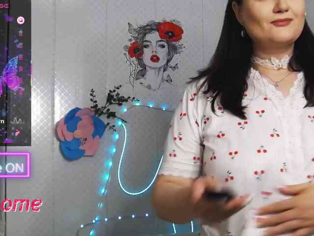 Lina_ webcam