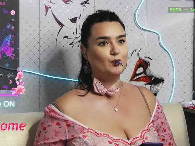 Lina_ webcam