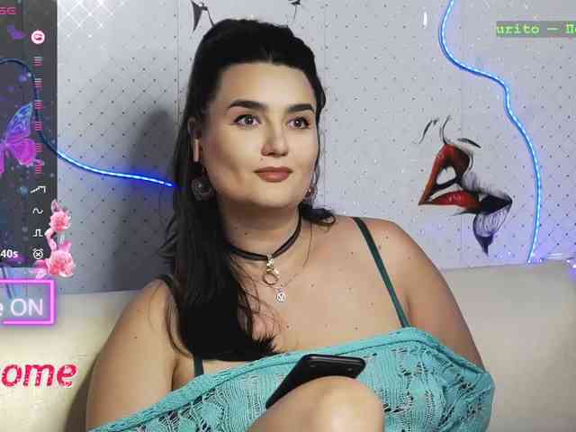 Lina_ webcam