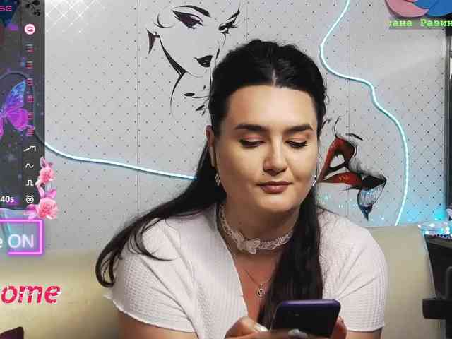 Lina_ webcam