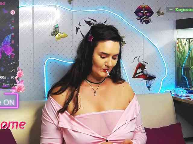 Lina_- webcam