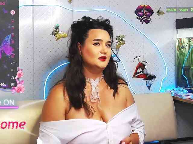 Lina_- webcam