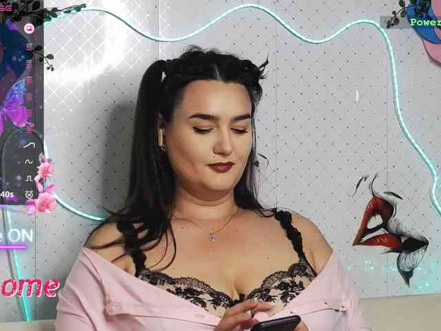 Lina_ webcam