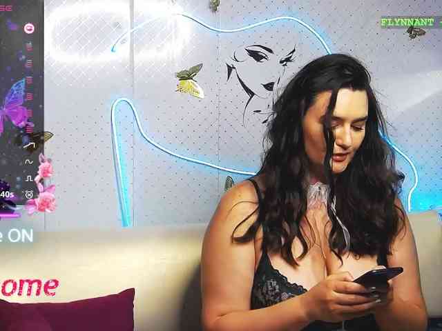 Lina_ webcam