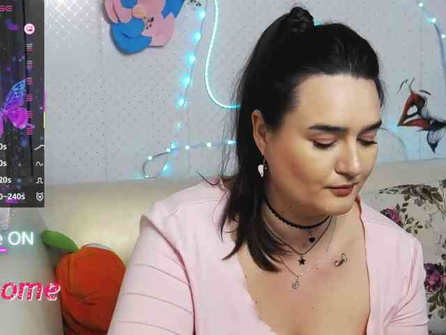 Lina_ webcam