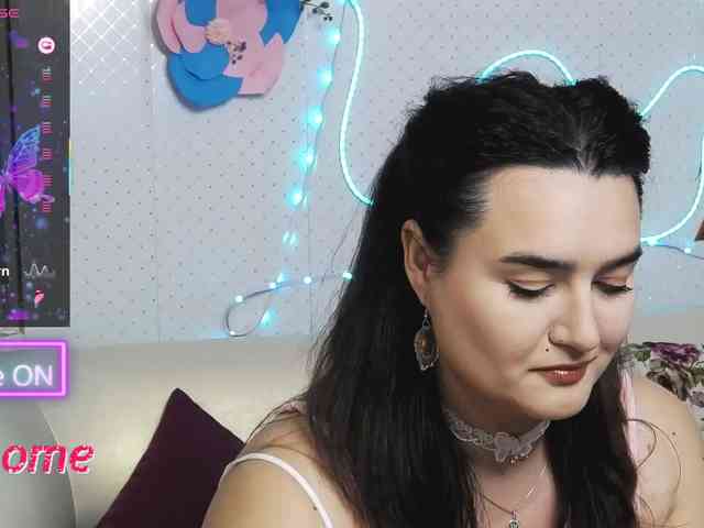 Lina_ webcam