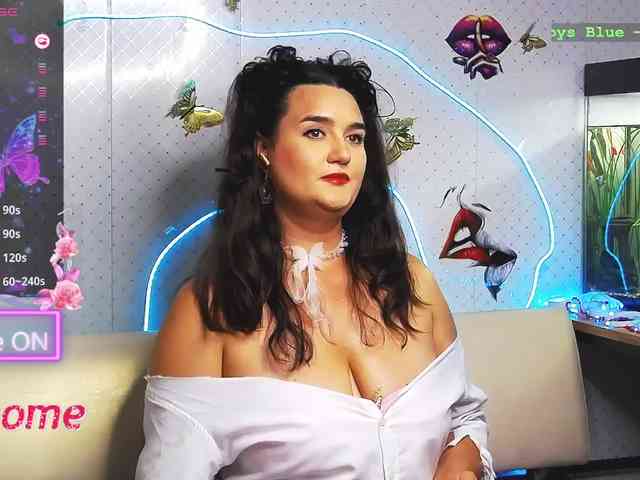 Lina_- webcam