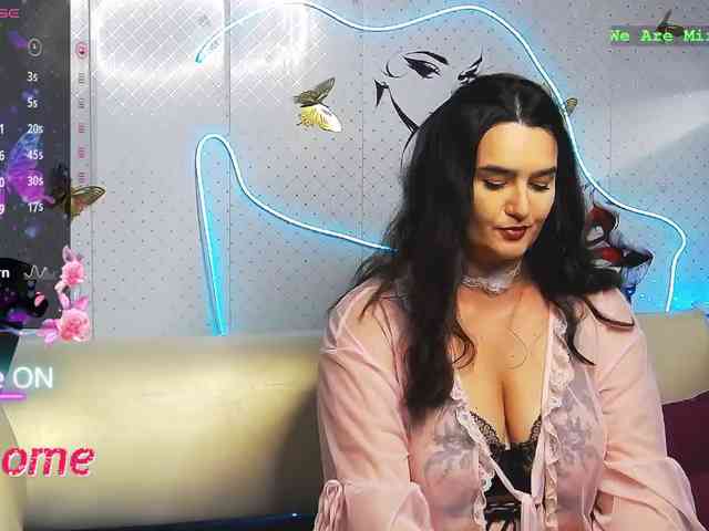 Lina_ webcam