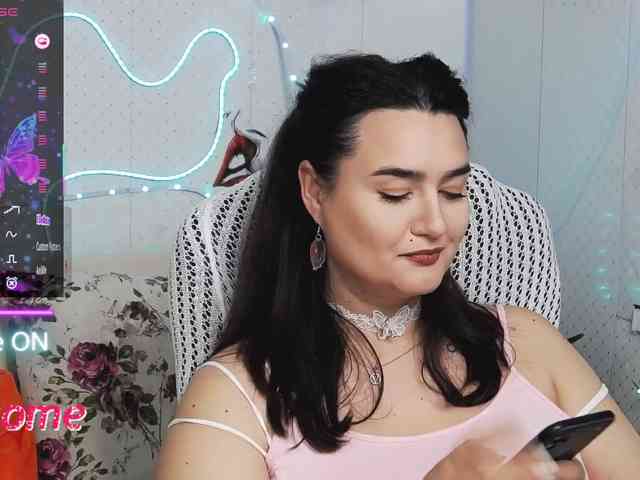 Lina_ webcam
