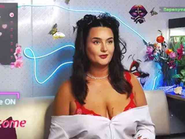 Lina_- webcam