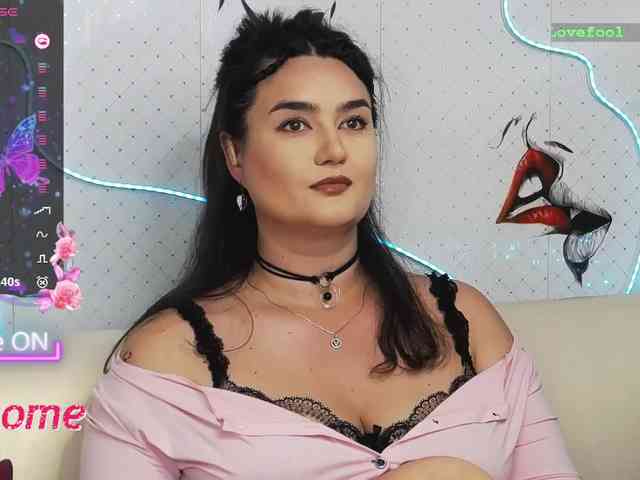 Lina_ webcam