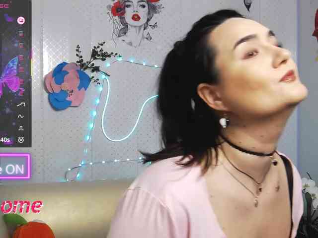 Lina_ webcam