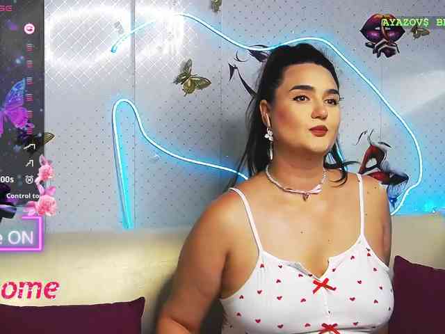 Lina_ webcam