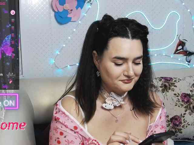 Lina_ webcam