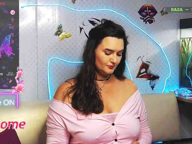 Lina_- webcam