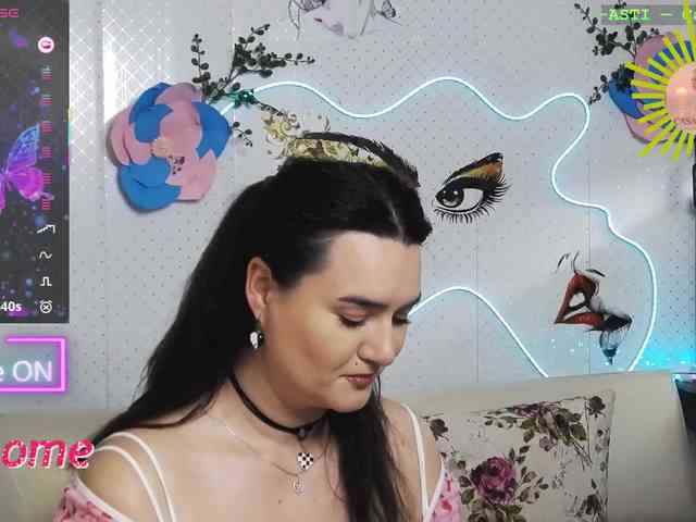 Lina_ webcam