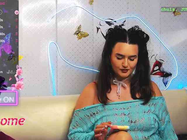 Lina_ webcam