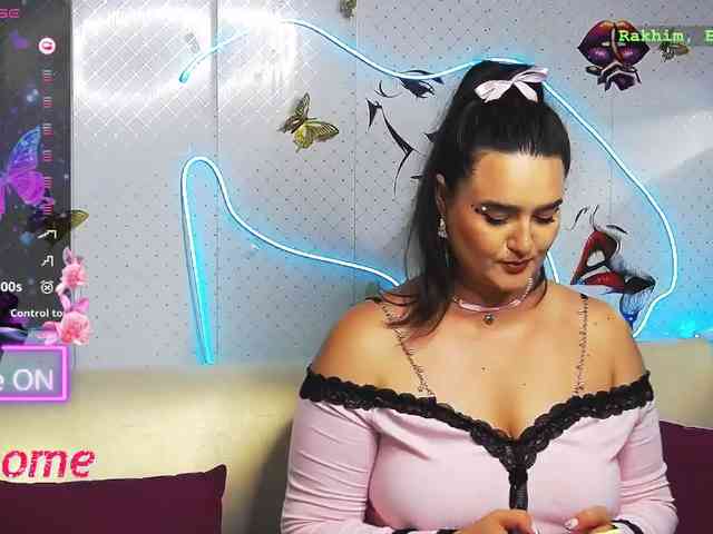 Lina_ webcam