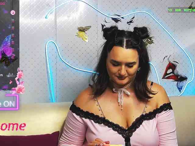Lina_ webcam