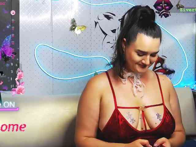 Lina_ webcam