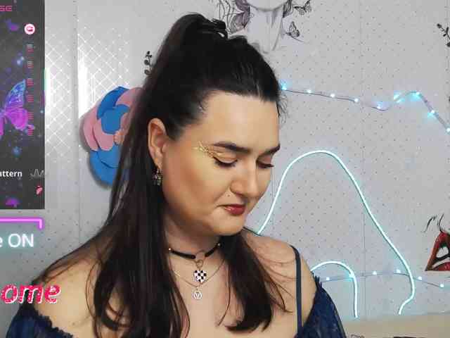 Lina_ webcam