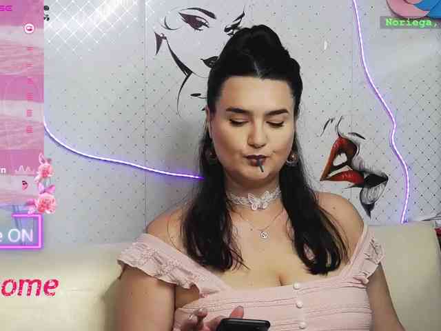 Lina_ webcam