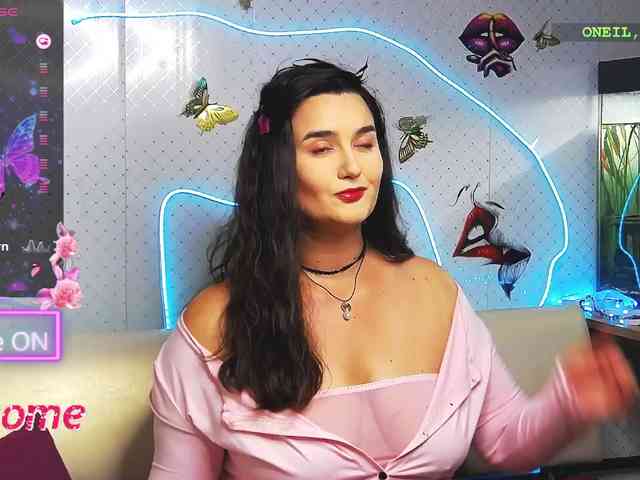 Lina_- webcam