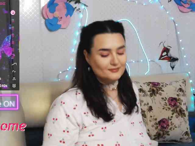 Lina_ webcam
