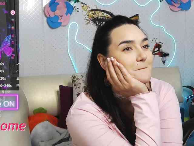 Lina_ webcam