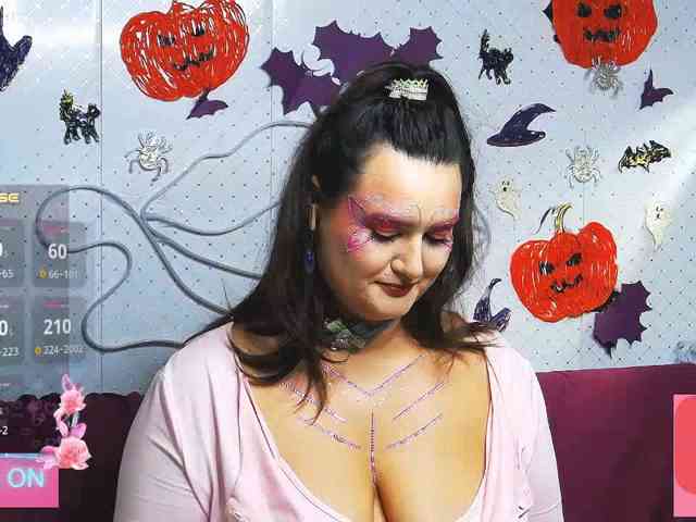 Lina_- webcam