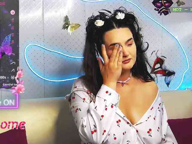 Lina_ webcam