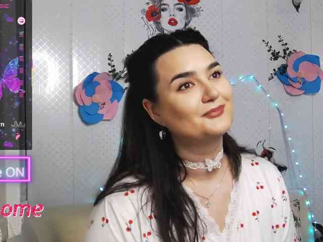 Lina_ webcam